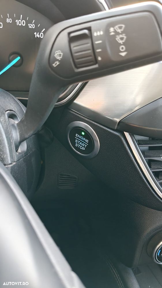 Ford Focus 1.0 EcoBoost Titanium Business - 18