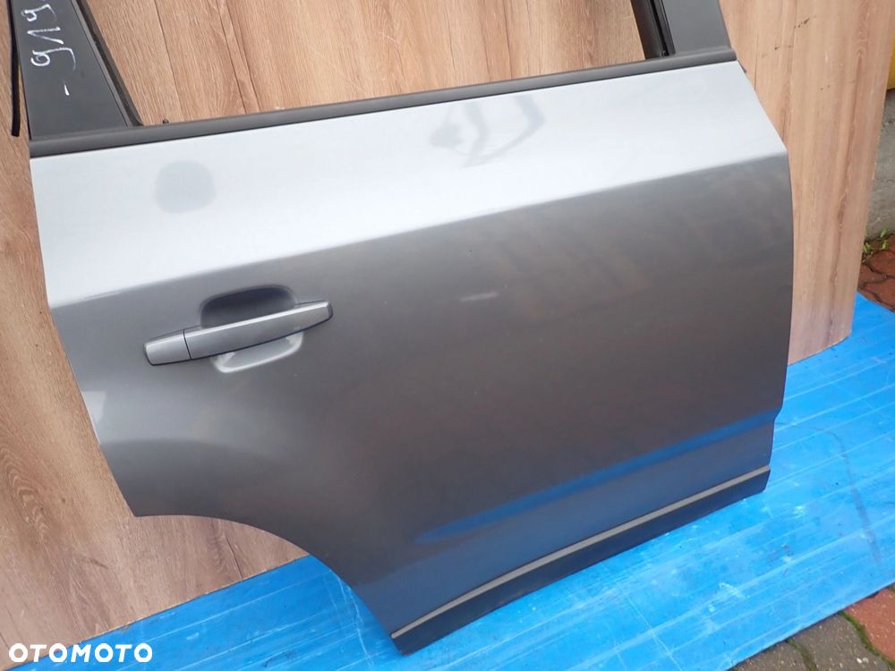 CHEVROLET ORLANDO 10- DRZWI TYLNE PRAWE GYM - 8