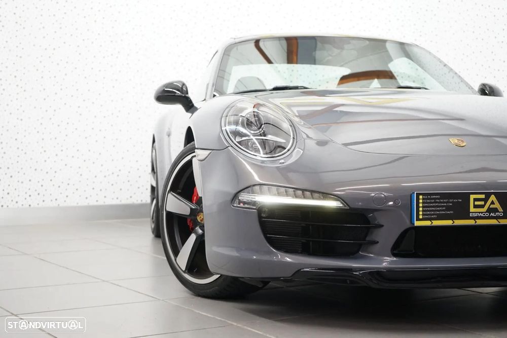 Porsche 911 (991) - 6