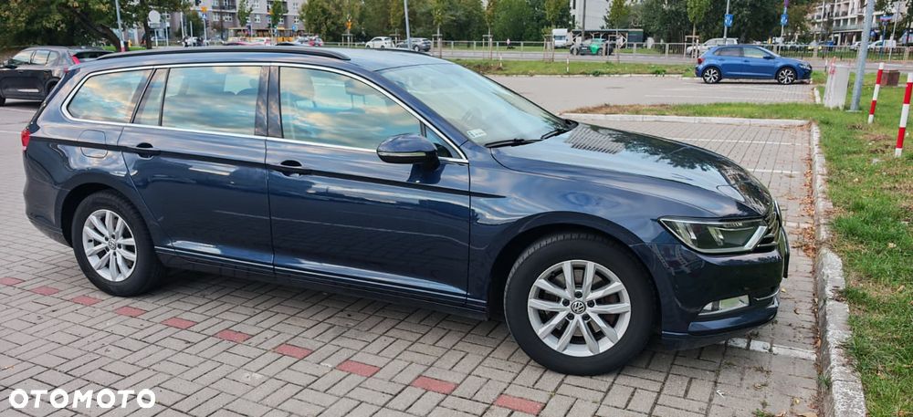 Volkswagen Passat 2.0 TDI BMT Comfortline DSG - 11