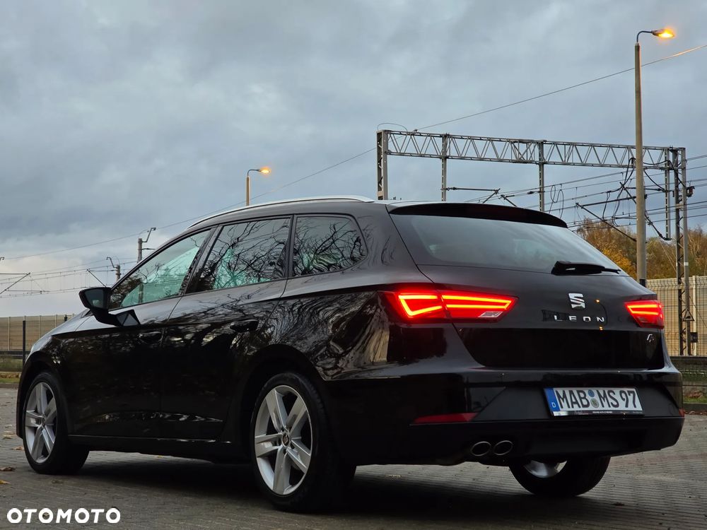 Seat Leon ST 2.0 TDI DPF DSG FR - 39