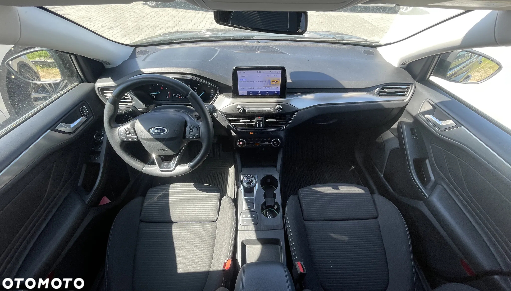 Ford Focus 1.5 EcoBoost Titanium Business - 9