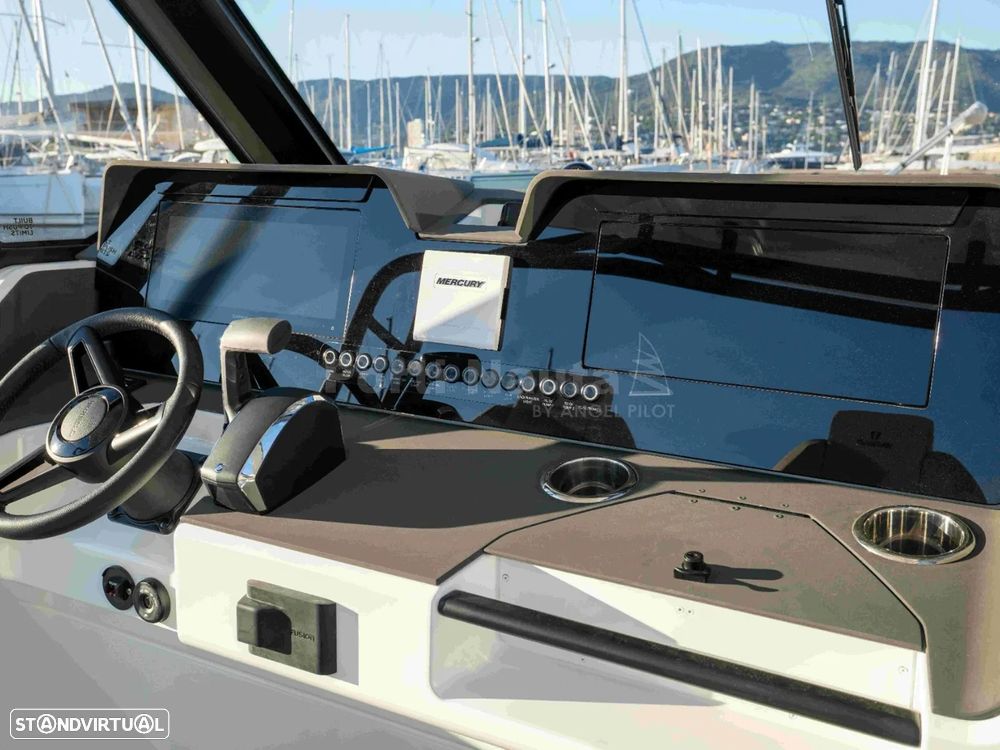 Wellcraft 28 T-Top - 9