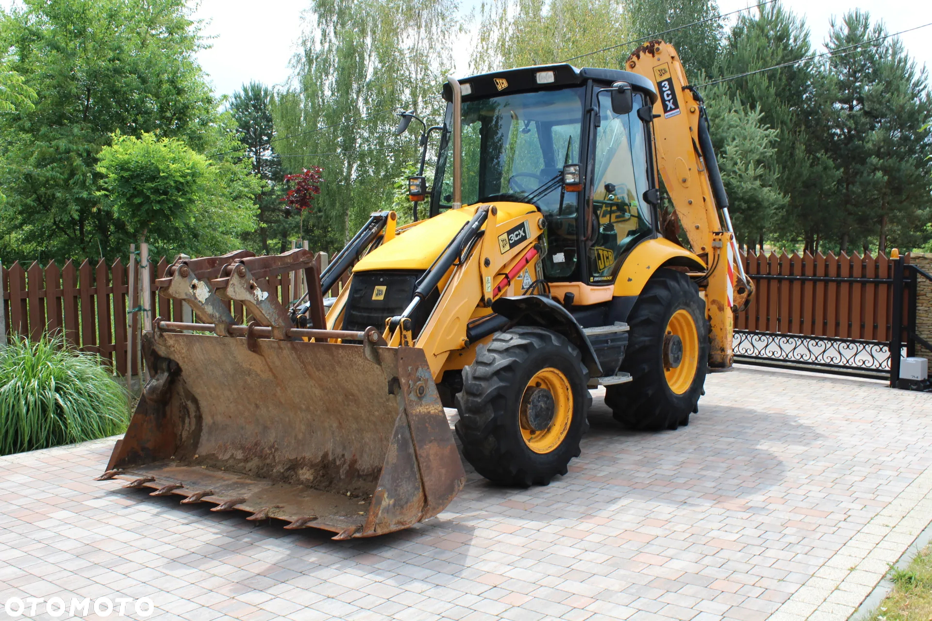 JCB 3CX CONTRACTOR - 39