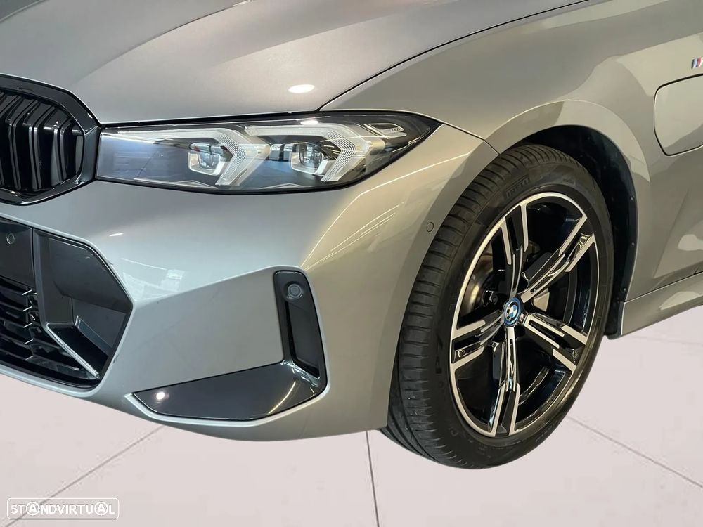 BMW 320 e Pack Desportivo M Auto - 6