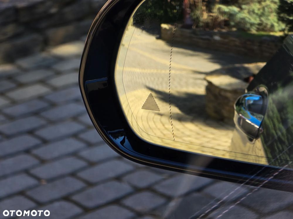 Mercedes-Benz Klasa E 220 d 4-Matic AMG - 26