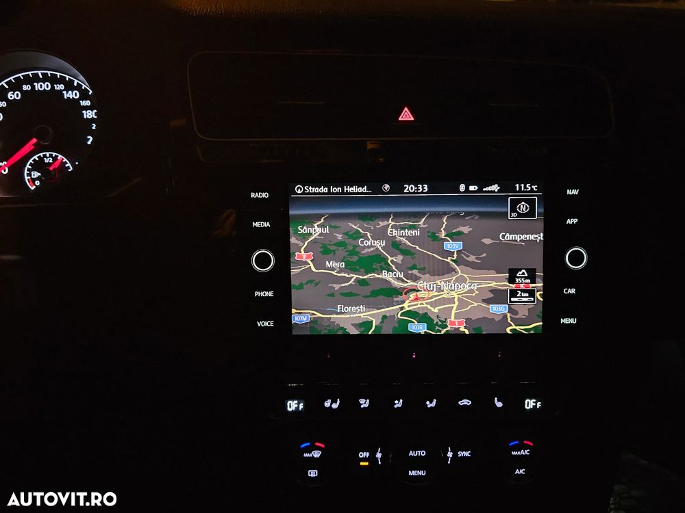 Volkswagen Golf - 16