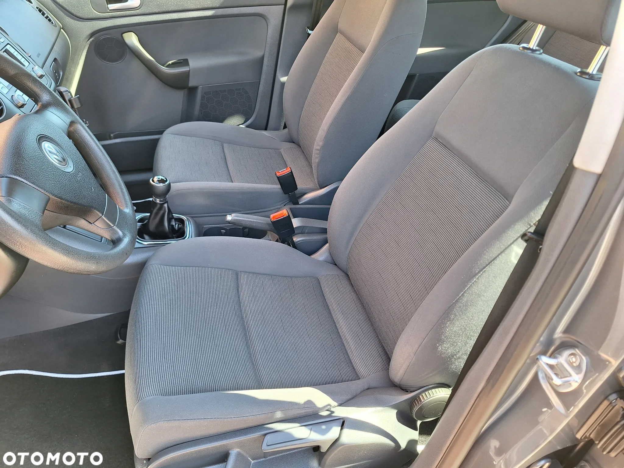 Volkswagen Golf Plus 1.9 TDI Cross - 14