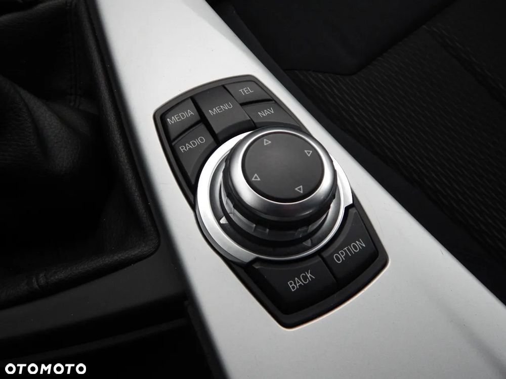 BMW Seria 3 320d Blue Performance Luxury Line - 14