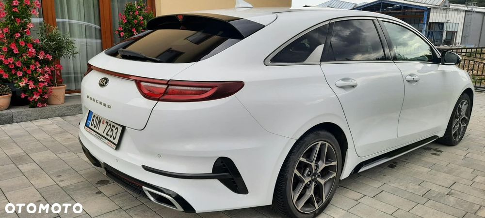 Kia ProCeed - 3
