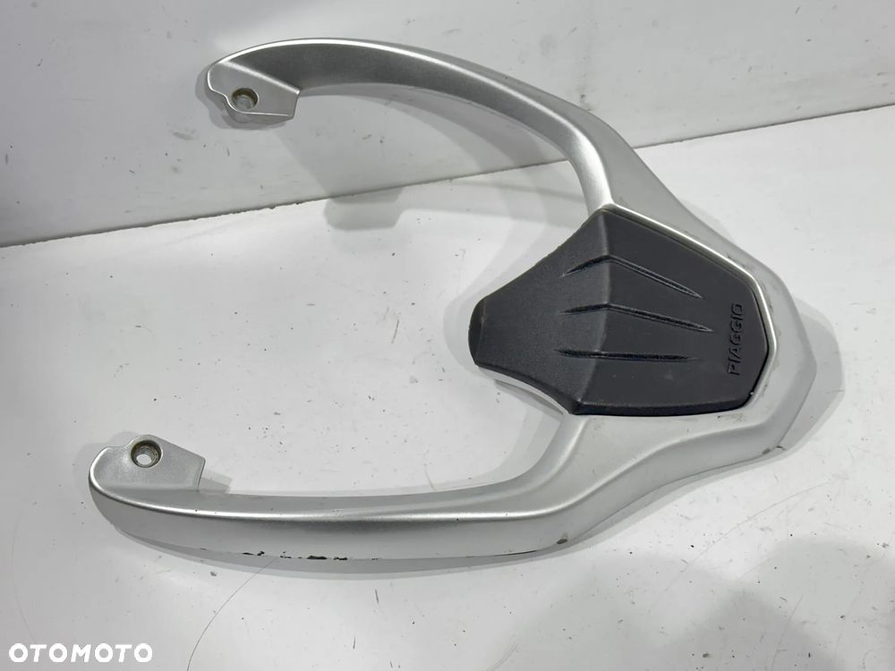 Trzymanie pasażera Piaggio Liberty 50 16-22r. - 5