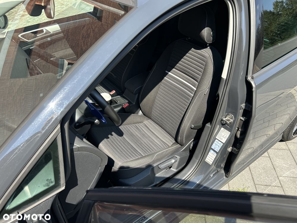Volkswagen Golf 1.2 TSI BlueMotion Technology DSG Cup - 16