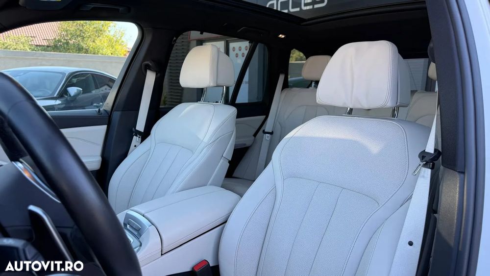 BMW X5 M M50d - 17