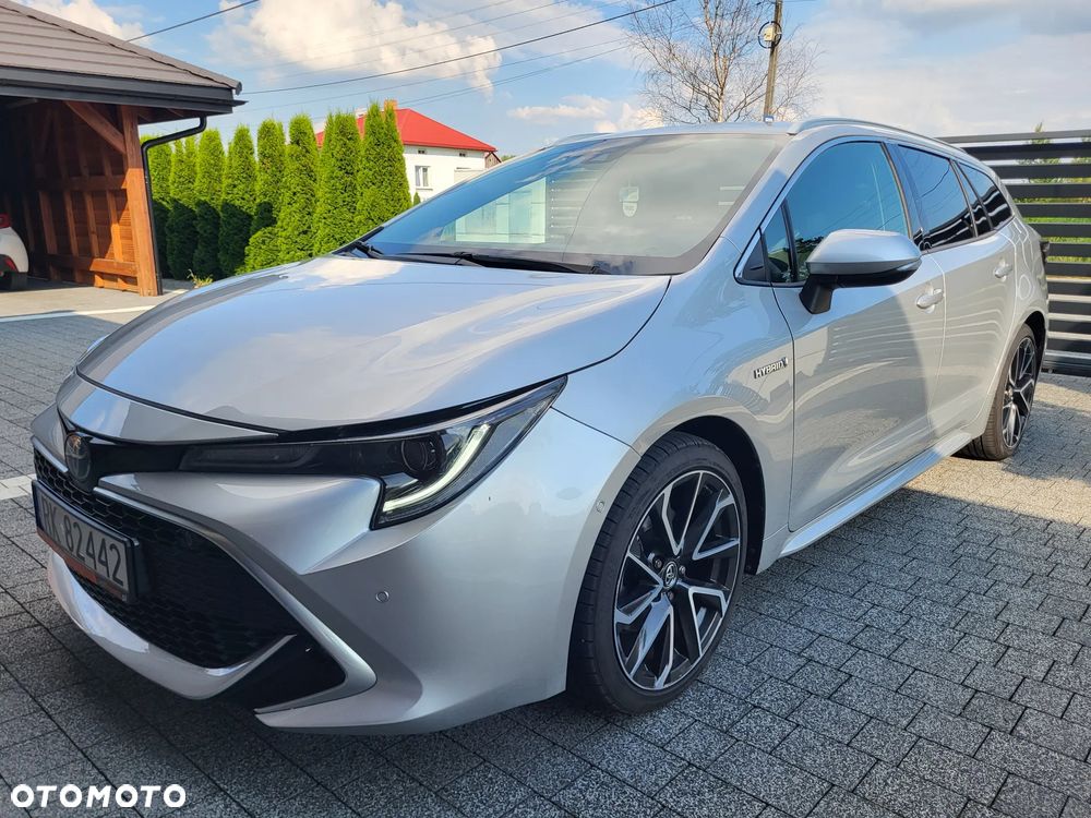Toyota Corolla 2.0 Hybrid Executive - 11