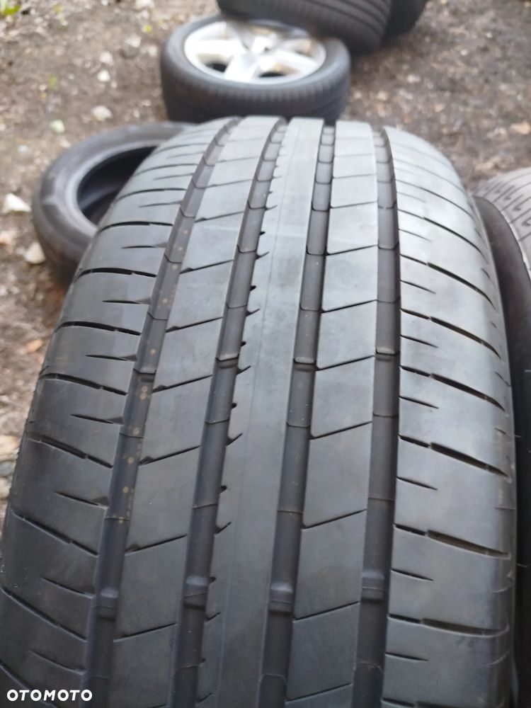 235/50R20 100W Bridgestone Allenza Homologacja Mazda 4x99% bieznika. Demontaż z nowego CX60 - 5