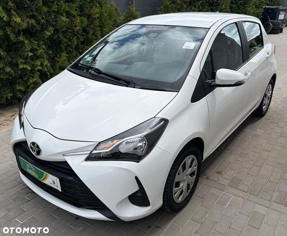 Toyota Yaris - 4