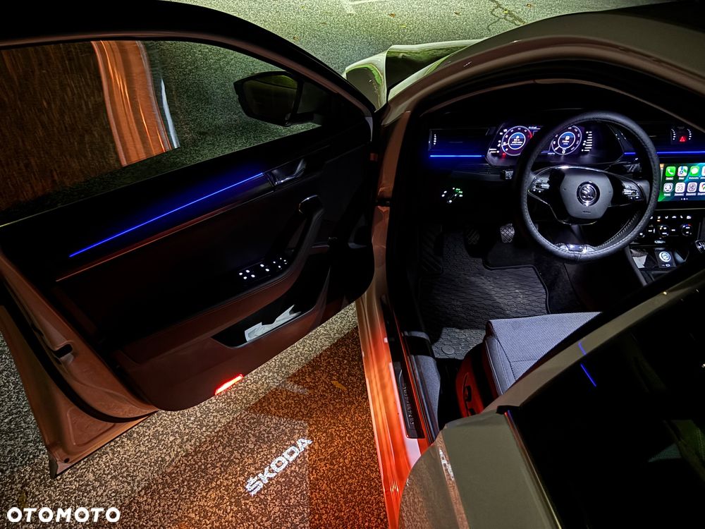 Skoda Superb 2.0 TDI Style - 28