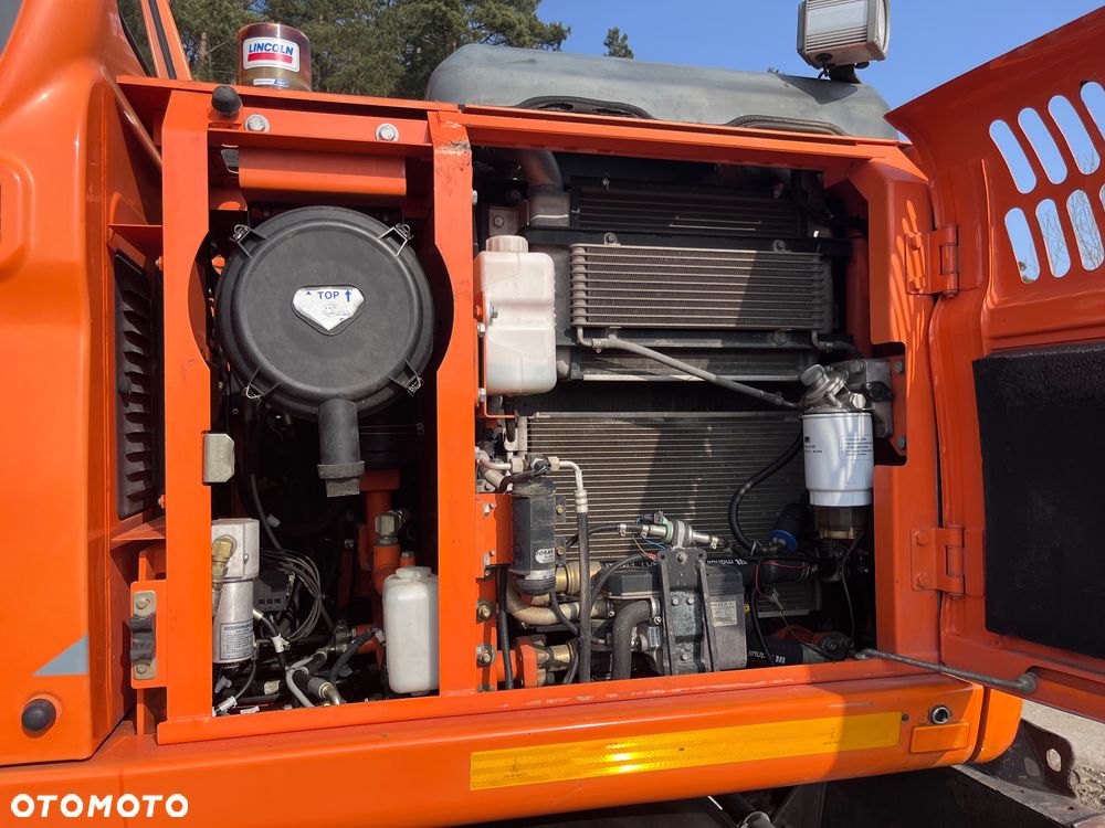 Doosan DX140W - 17