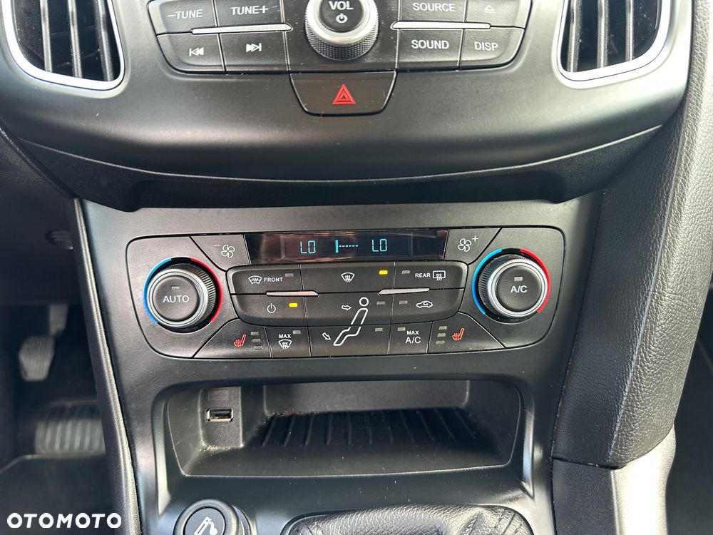 Ford Focus 1.5 TDCi Titanium - 15