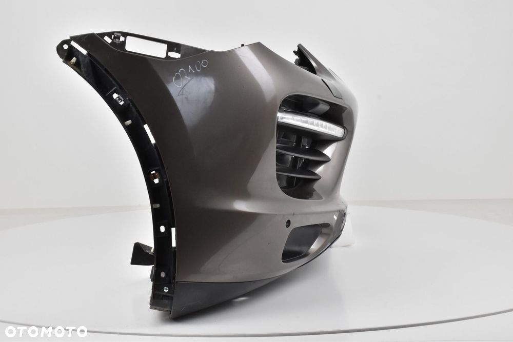 PORSCHE CAYENNE TURBO 2011- ZDERZAK PRZEDNI - 8