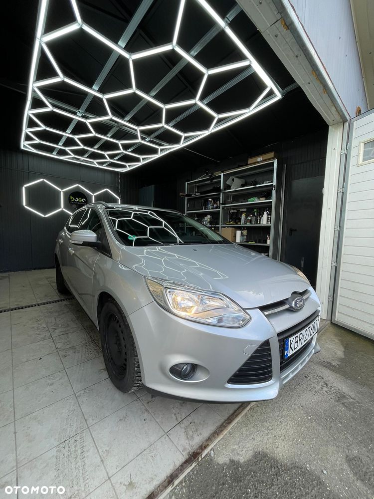 Ford Focus 1.0 EcoBoost Start-Stopp-System Champions Edition - 19