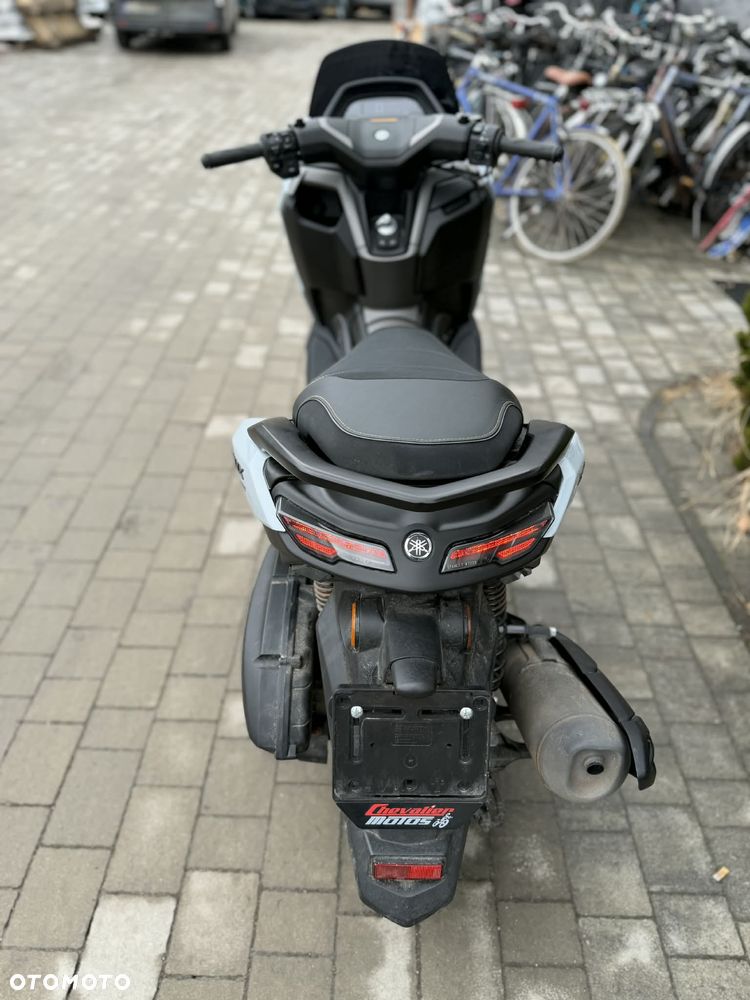 Yamaha NMAX - 6