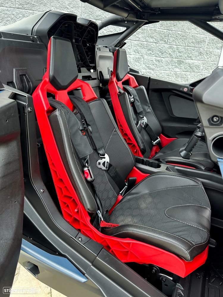 Can-Am Maverick R MAX X RS 999T DCT SAS - 7