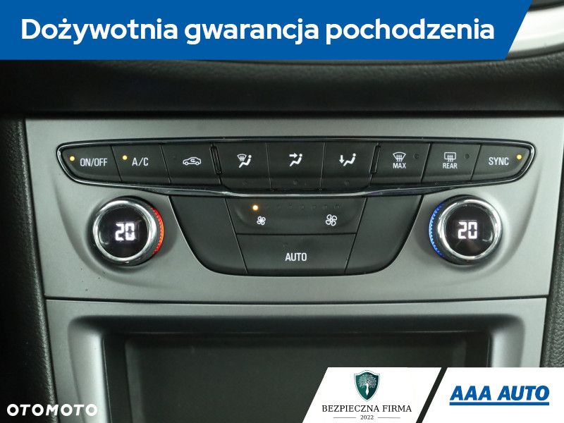Opel Astra - 11