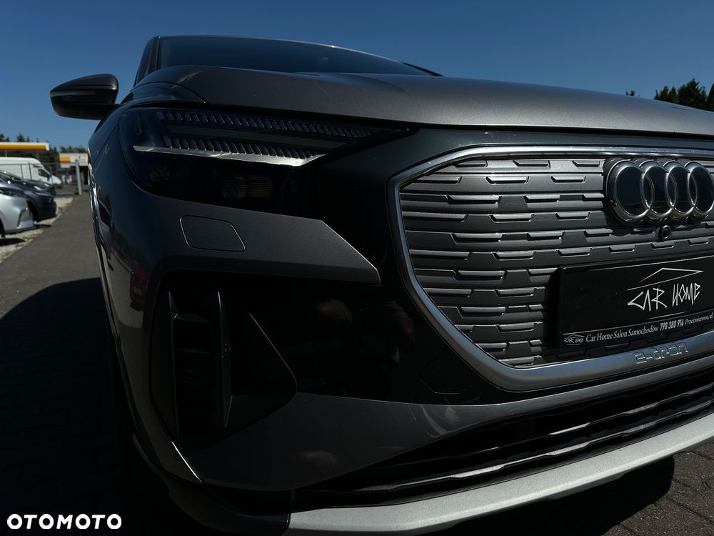 Audi Q4 Sportback e-tron - 4