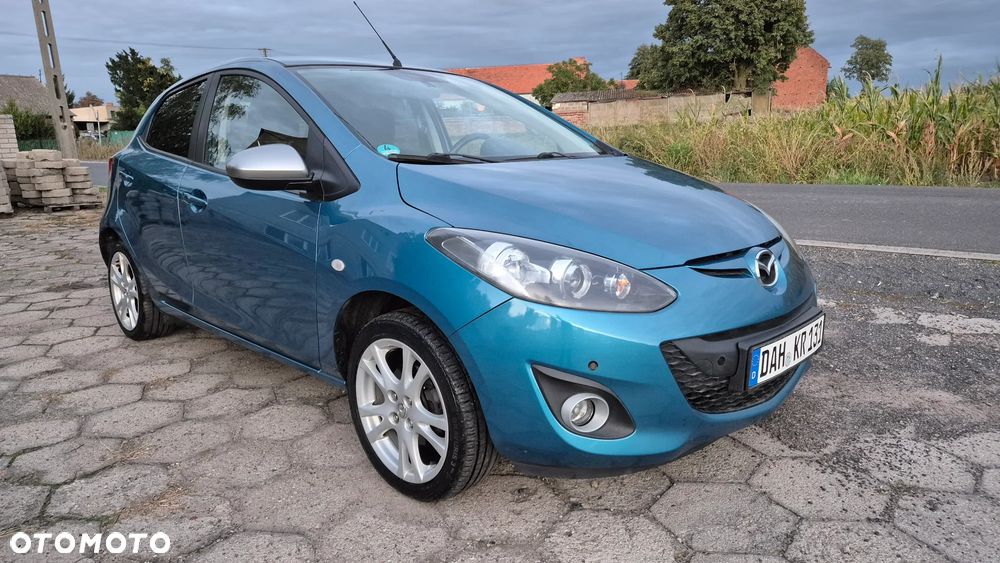 Mazda 2 - 16