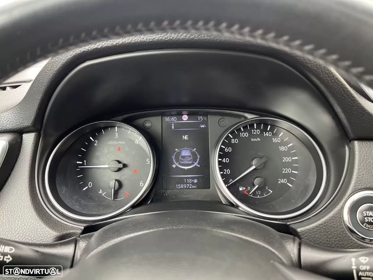 Nissan Qashqai 1.5 dCi N-Connecta 18 - 16