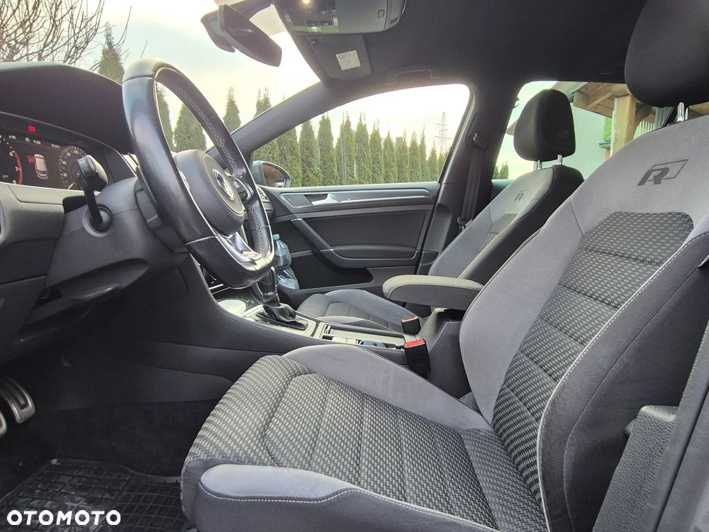 Volkswagen Golf 1.4 TSI BMT Highline DSG - 12