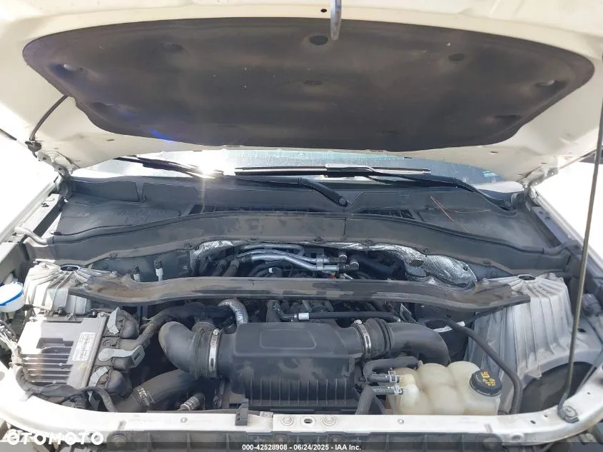 Ford Explorer - 14