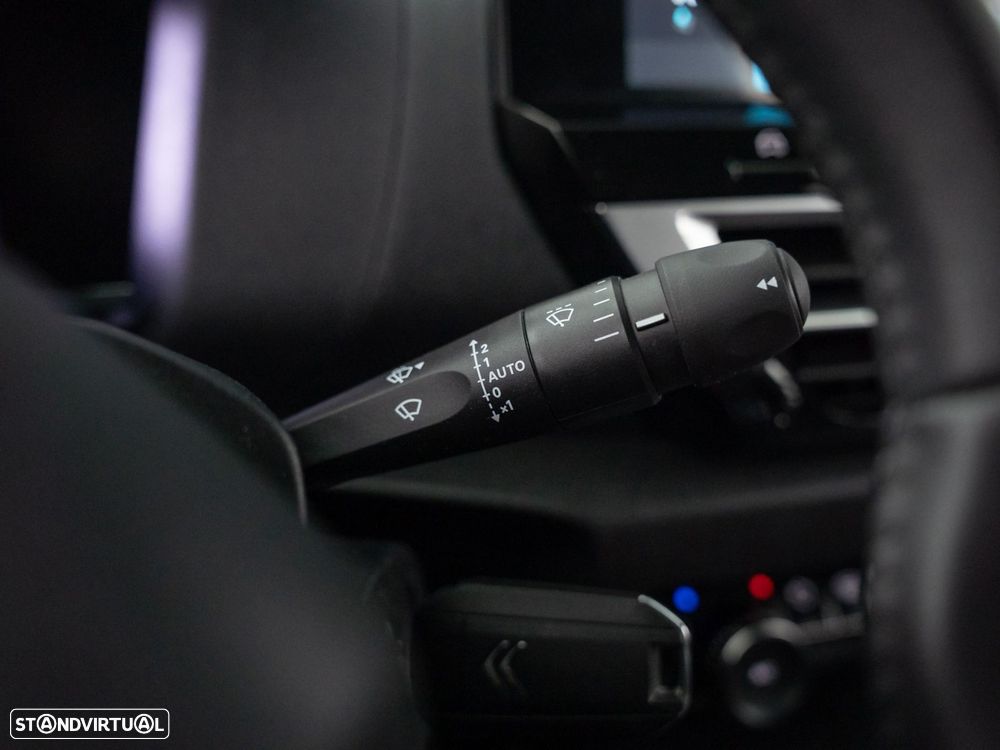Citroën C4 1.2 PureTech Feel Pack — fotografia 22