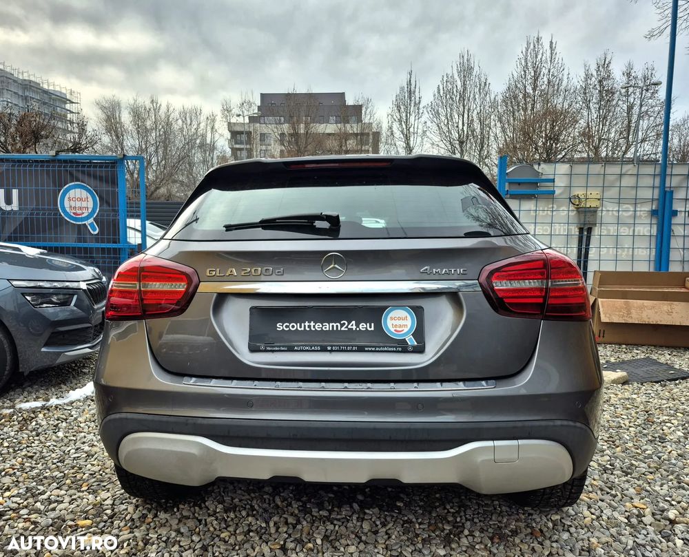 Mercedes-Benz GLA 200 d 4MATIC Aut. - 7