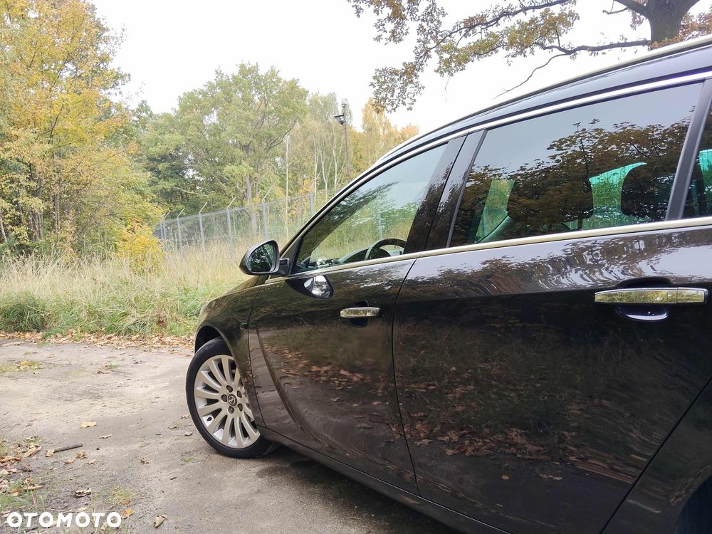 Opel Insignia 1.8 Sport - 18