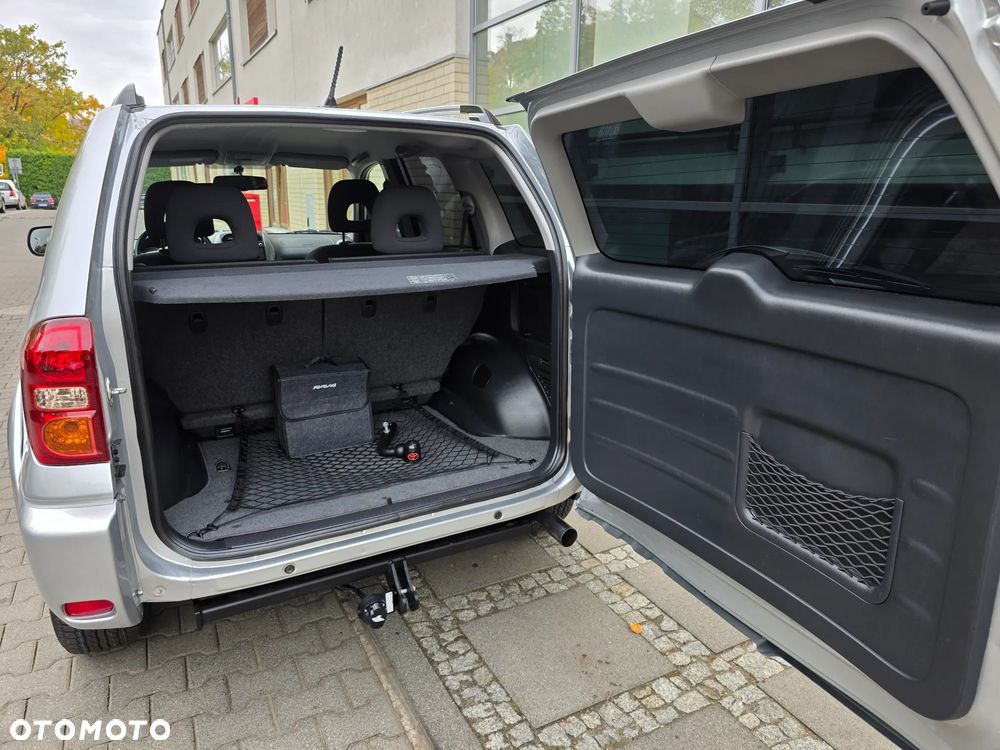 Toyota RAV4 4x4 Executive - 12
