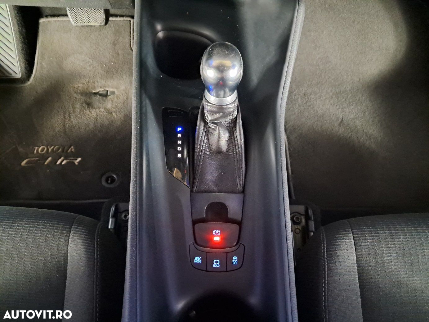 Toyota C-HR - 17