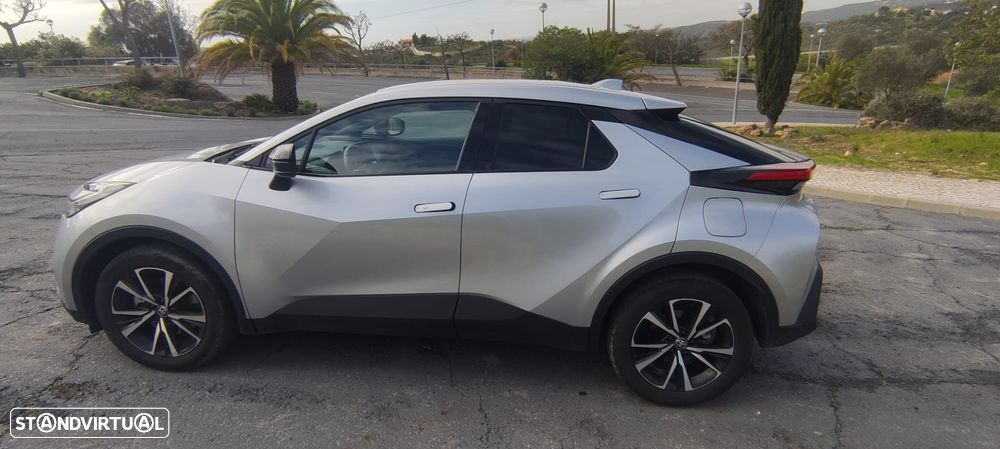 Toyota C-HR - 4