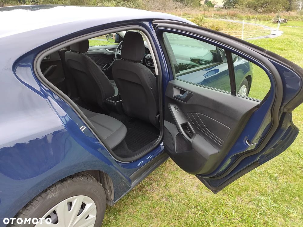 Ford Focus 1.0 EcoBoost Trend Edition - 14