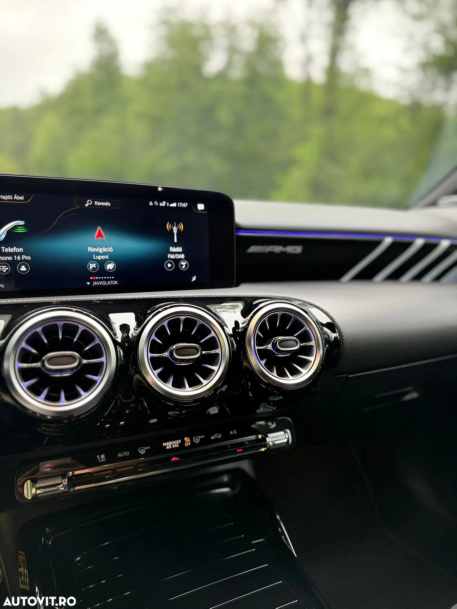 Mercedes-Benz A AMG 35 4Matic AMG Speedshift DCT 7G - 22