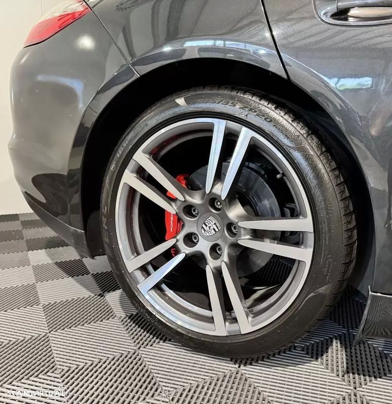 Porsche Panamera - 11