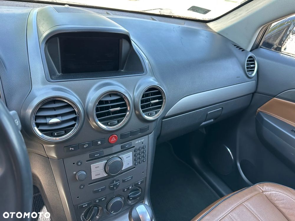 Opel Antara - 11