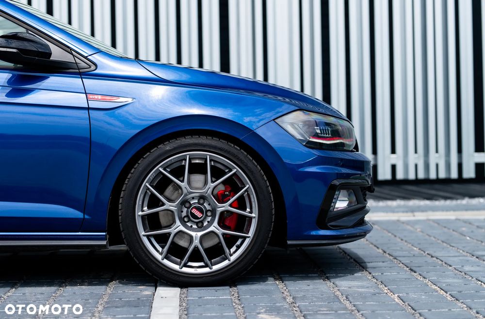 Volkswagen Polo - 16