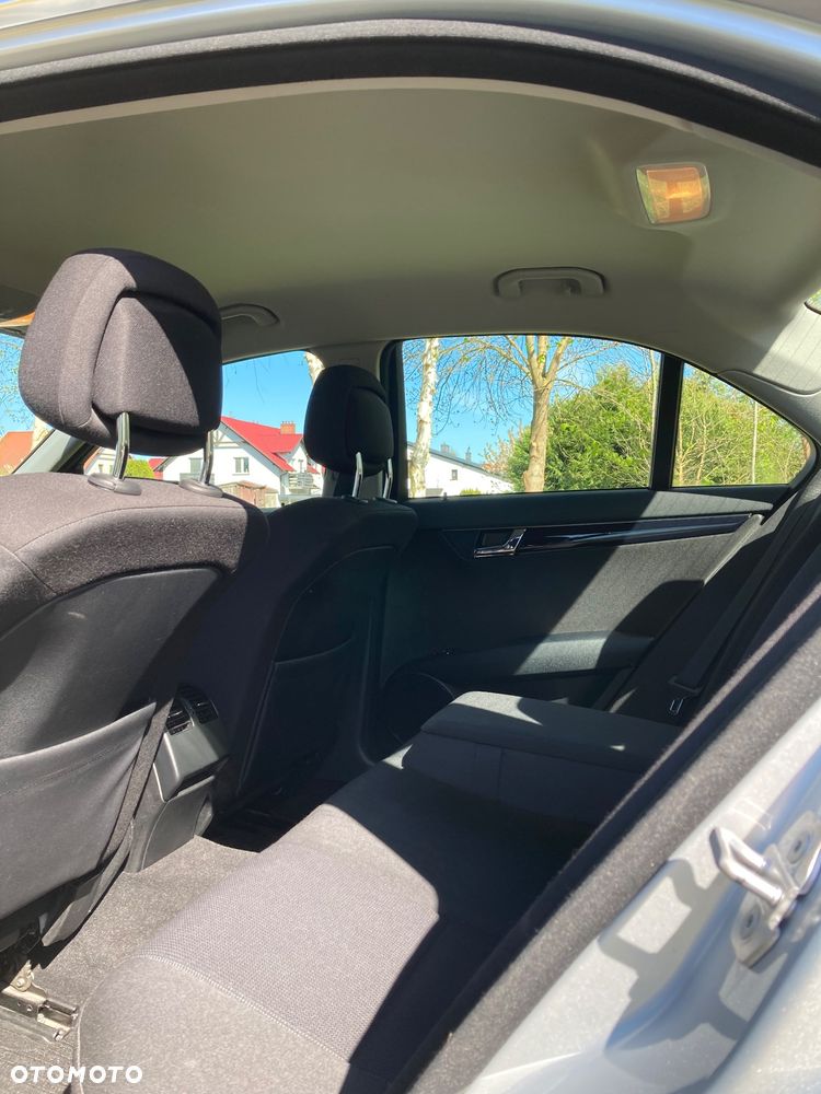 Mercedes-Benz Klasa C - 9