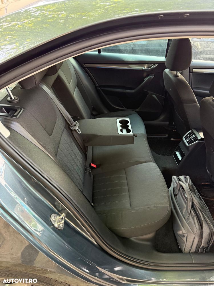 Skoda Octavia 1.6 TDI Style - 27
