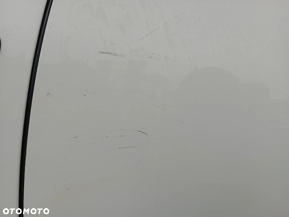SKODA OCTAVIA II FL kombi drzwi lewe tylne lewy tył LF9E - 2