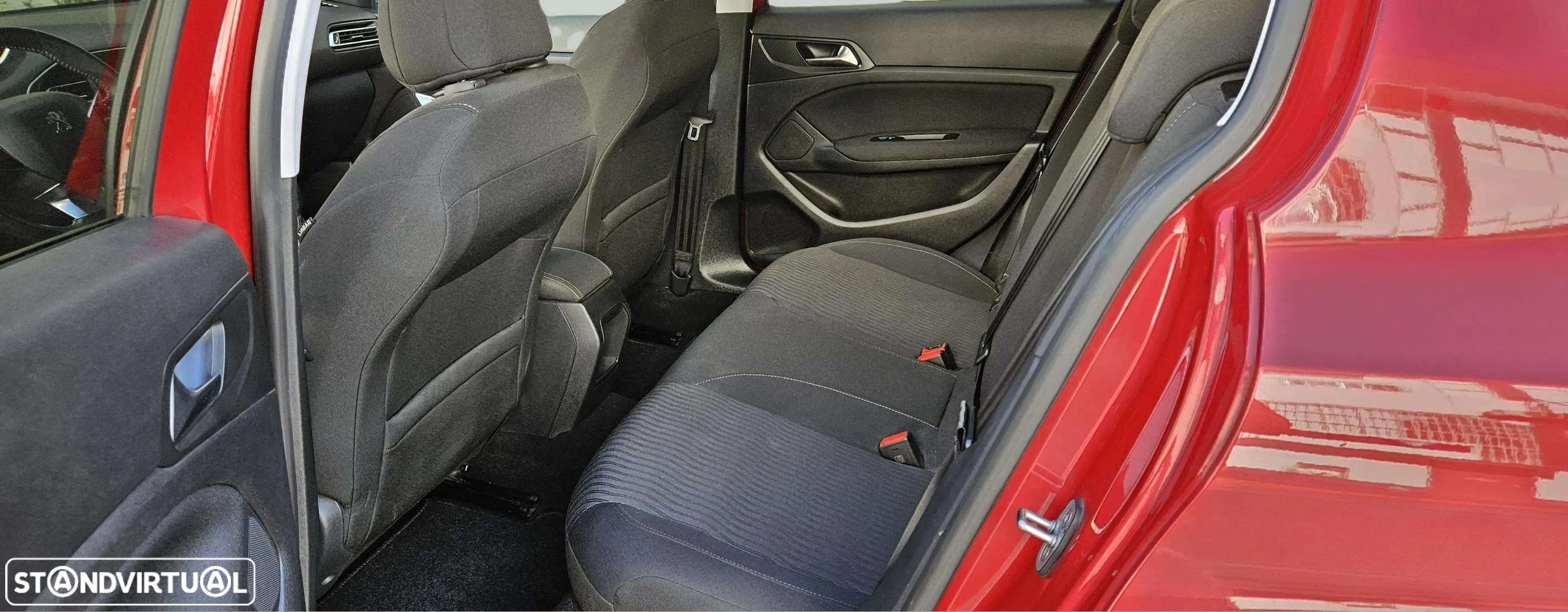 Peugeot 308 1.2 PureTech Style - 12