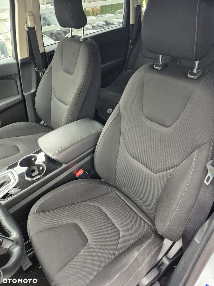 Ford S-Max 2.0 TDCi Bi-Turbo Titanium PowerShift - 27