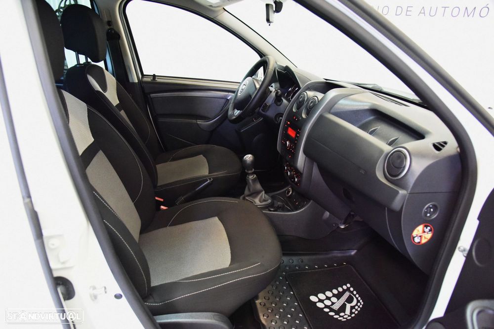 Dacia Duster 1.5 dCi SL Urban Explorer 4WD - 20